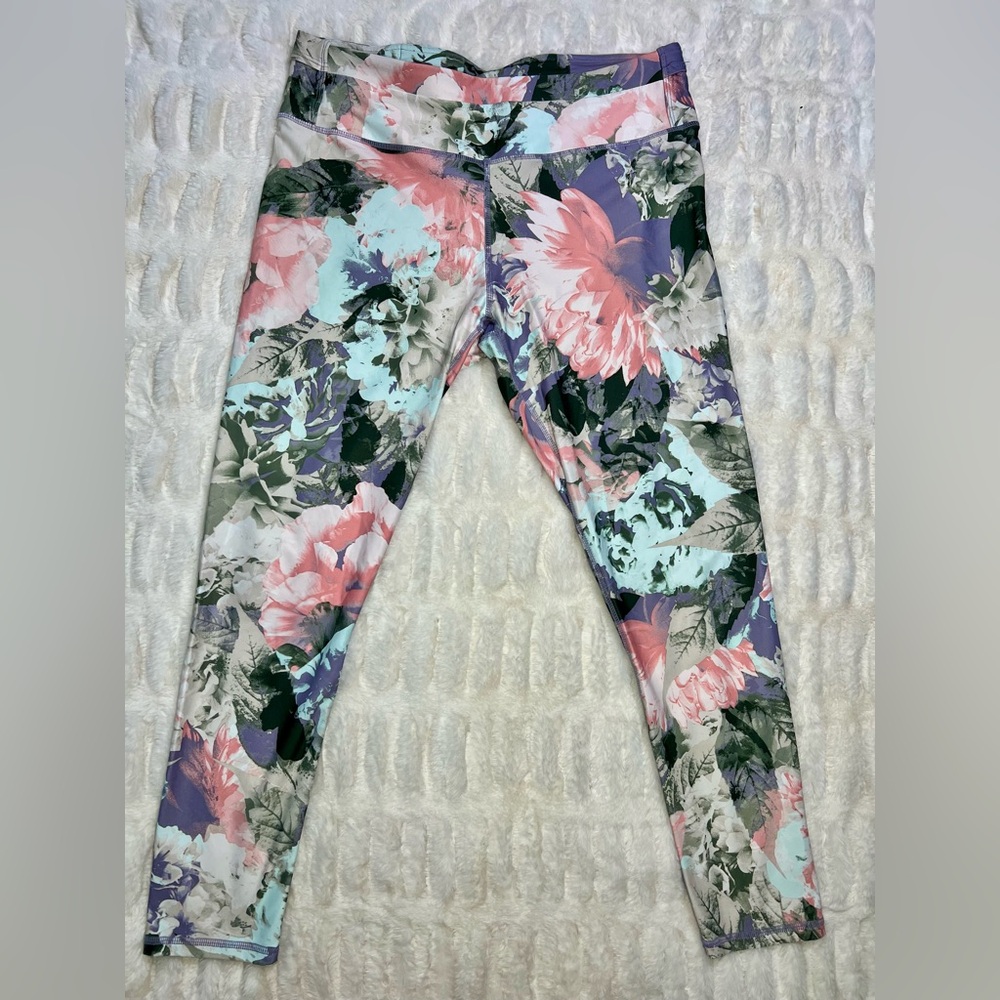 Fabletics Pink and Purple Leggings Vibrant Floral Design